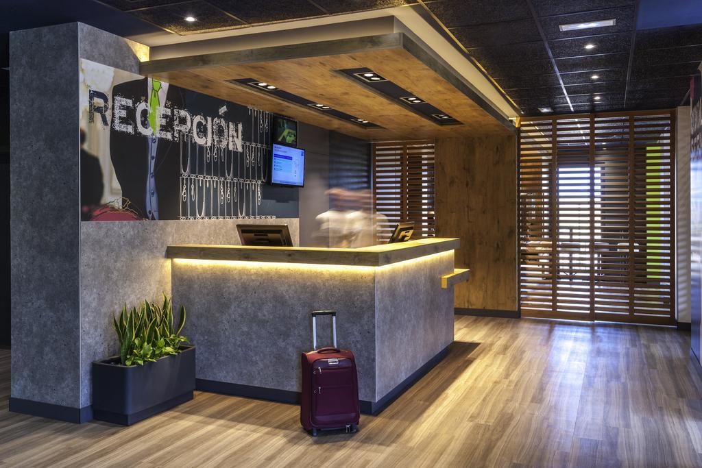 Ibis Budget Bordeaux Centre Bastide Dış mekan fotoğraf